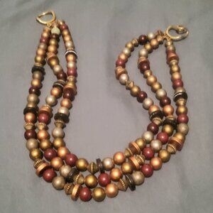 Three Strand Vintage necklace  Unbranded